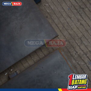 PLAT ESER HITAM 1,20 M X 2,4 M 9,00 MM