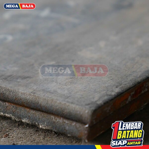 PLAT ESER HITAM 1,20 M X 2,40 M | 17,70 mm