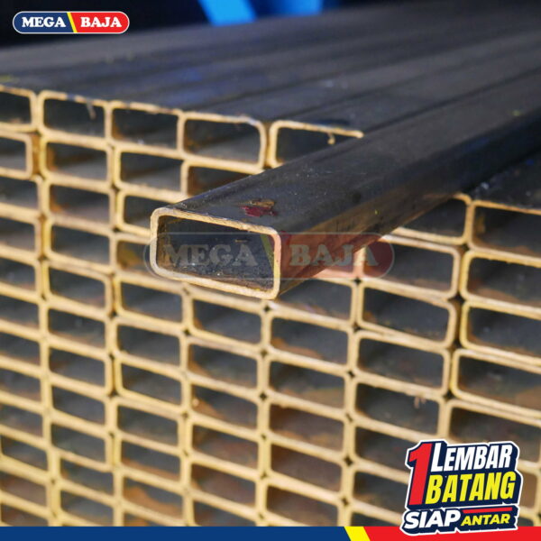 Hollo Hitam 125 x 125 x 6 2,10 mm