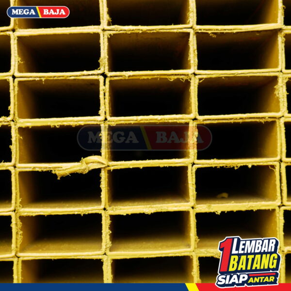 Hollo Hitam 20 mm X 40 mm X 6.000 mm | Grade Hijau