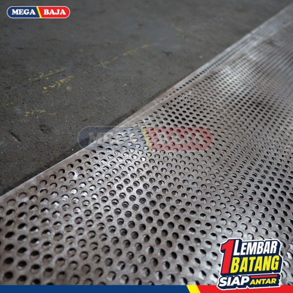 Plat Lobang 1,2X2,4X1,2mm 5mm