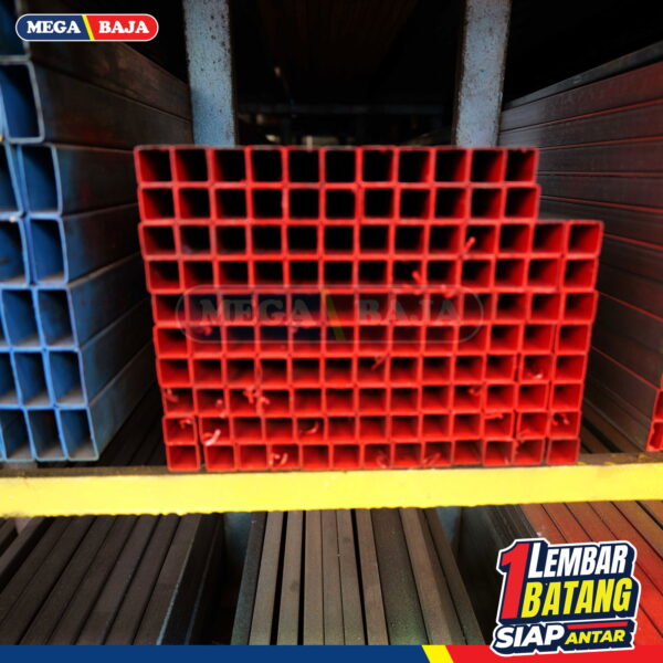 Hollo Hitam 25 x 50 x 6 Grade Merah