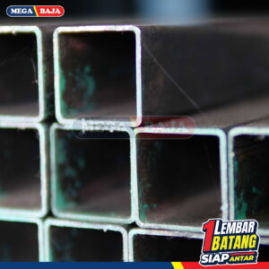 Hollo Hitam 30 mm X 30 mm X 6.000 mm | 2,70 mm