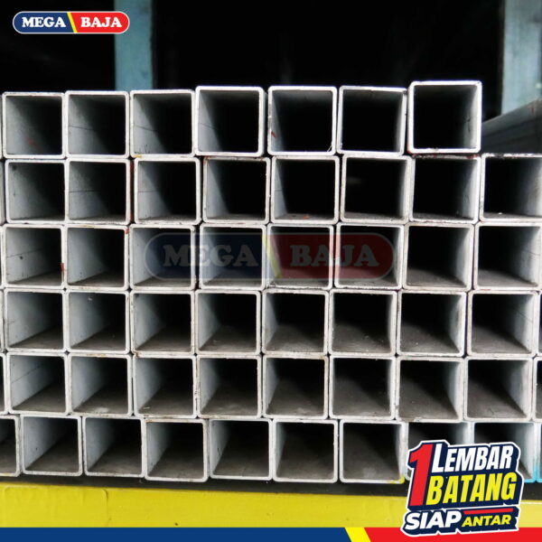 Hollo Galvanis 45 mm X 45 mm X 6.000 mm | Grade Merah