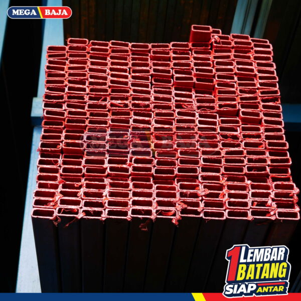 Hollo Hitam 40 mm X 40 mm X 6.000 mm | Grade Biru