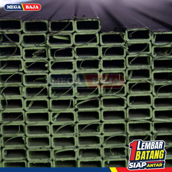 Hollo Hitam 40 mm X 60 mm X 6.000 mm | 2,30 mm