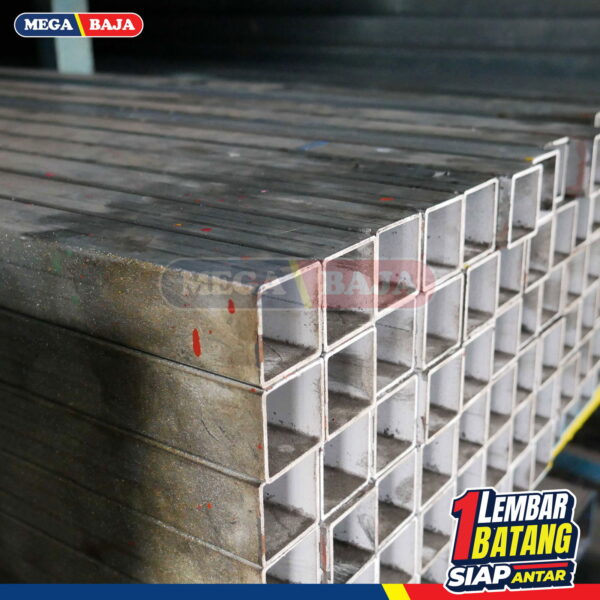Hollo Galvanis SPINDO 15 mm X 30 mm X 6.000 mm | Grade Kuning