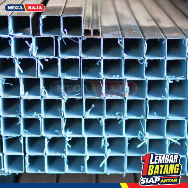 Hollo Hitam 40 x 40 x 6 2,35 mm