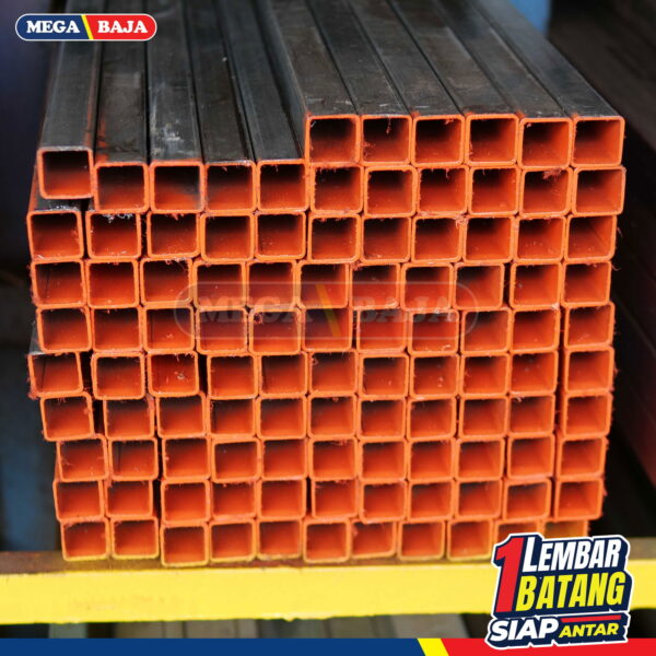 Hollo Hitam 40 x 40 x 6 Grade Putih