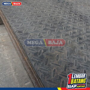 PLAT BORDES KS 1,20 M X 2,40 M | 7,00 mm