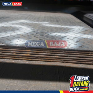 PLAT BORDES KS 1,20 M X 2,40 M | 6,70 mm