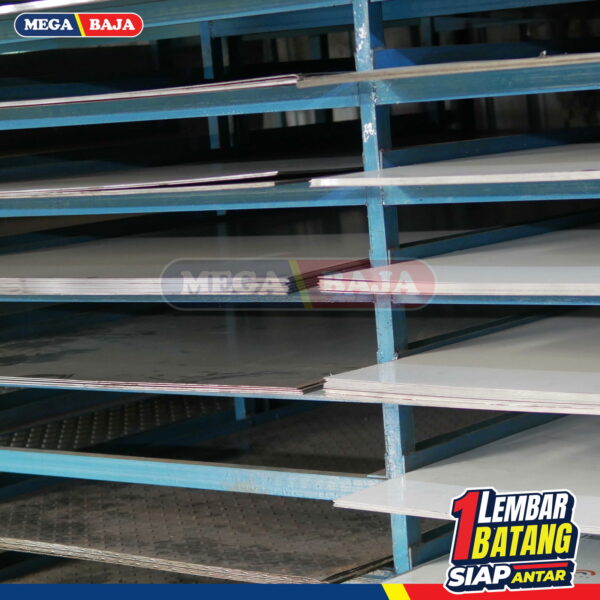 PLAT ESER HITAM 1,20 M X 2,4 M 19,00 MM