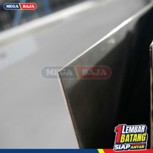 PLAT ESER HITAM 1,20 M X 2,4 M 21,70 MM