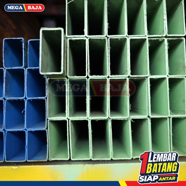 Hollo Hitam 50 x 50 x 6 Grade Biru