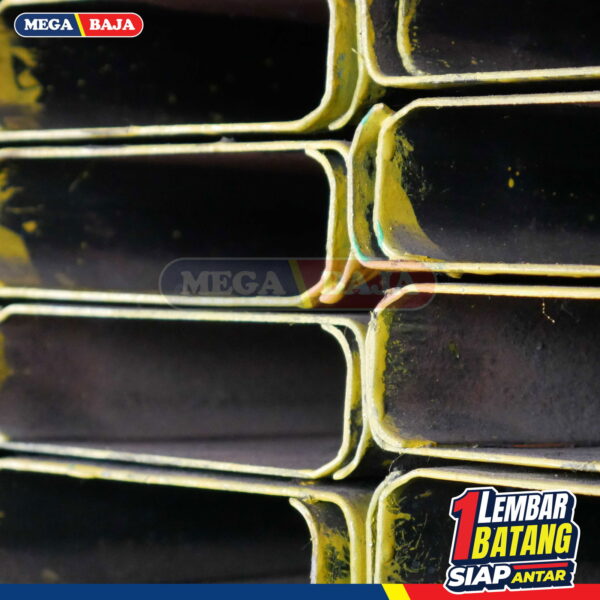 CNP Besi Cilegon Steel 90 mm x 33 mm x 6000 mm | Grade Hijau Muda