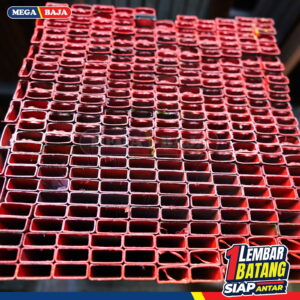 Hollo Hitam 75 mm X 75 mm X 6.000 mm | Grade Ungu
