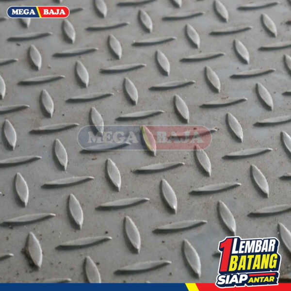 Plat Bordes 1,20 m x 2,4 m 2,10 mm